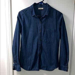 Forever 21 Dark Demim Button Down Shirt